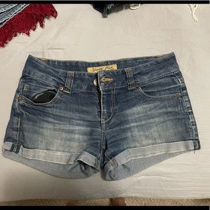 Jean shorts low rise